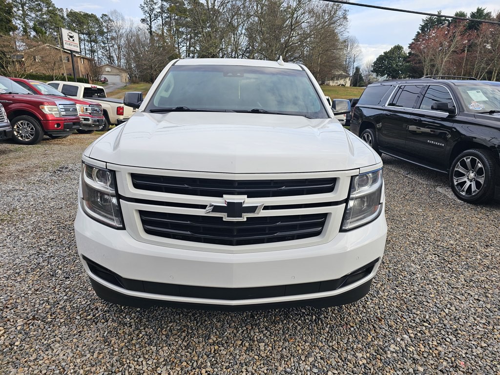 2019 Chevrolet Suburban Image 4