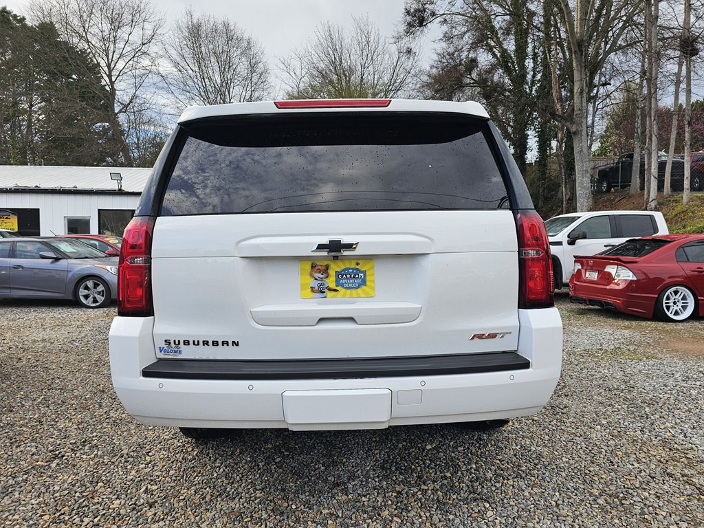 2019 Chevrolet Suburban Image 10