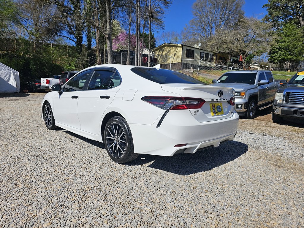 2023 Toyota Camry Image 3