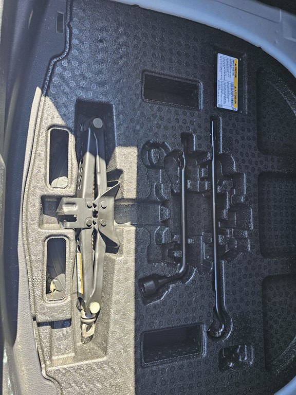 2023 Toyota Camry Image 27