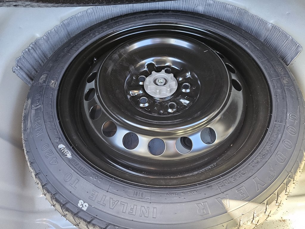 2023 Toyota Camry Image 28