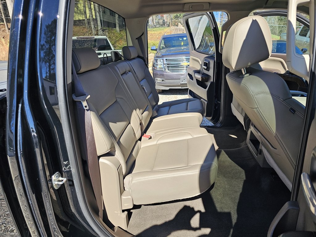 2018 GMC Sierra Image 18