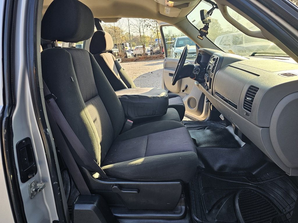2011 Chevrolet Silverado 1500 Image 17