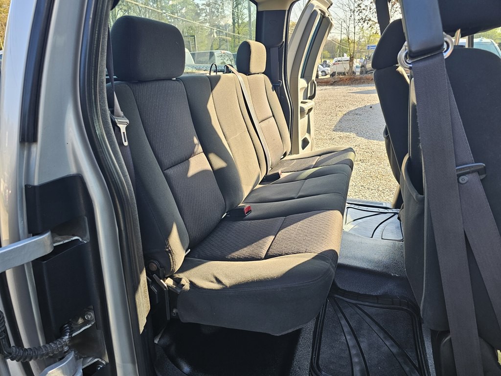 2011 Chevrolet Silverado 1500 Image 19