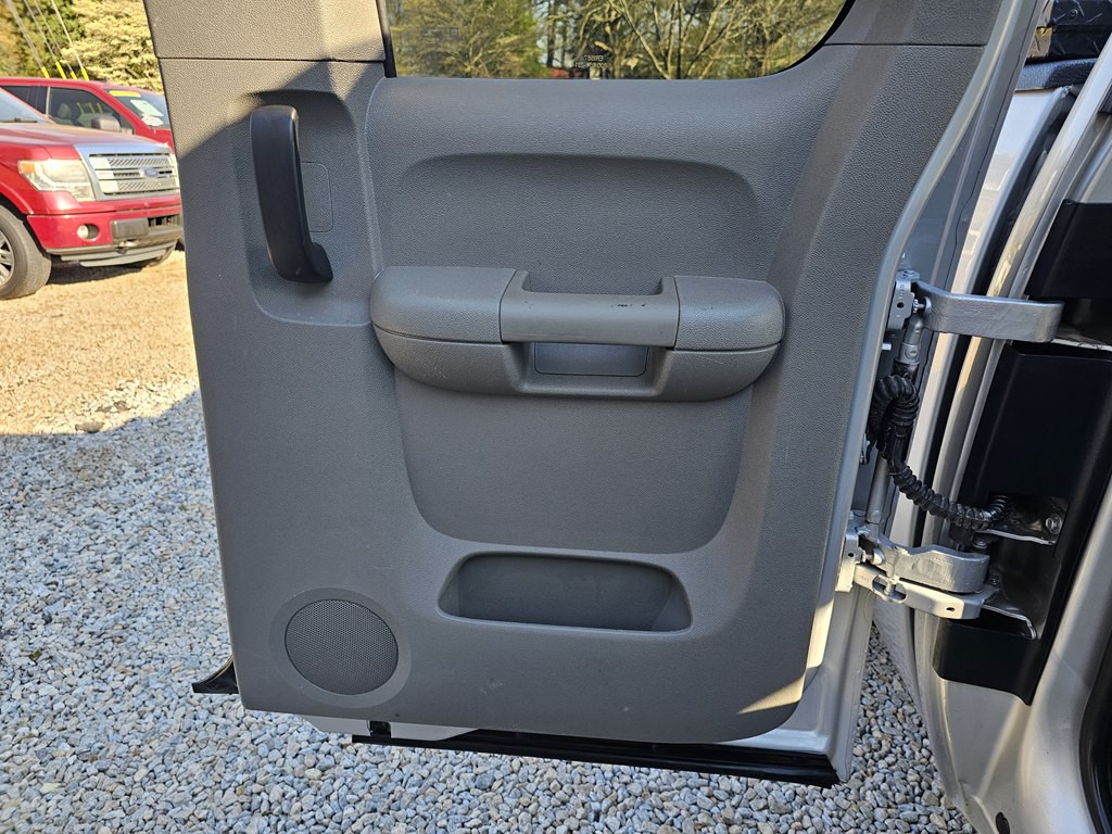 2011 Chevrolet Silverado 1500 Image 20