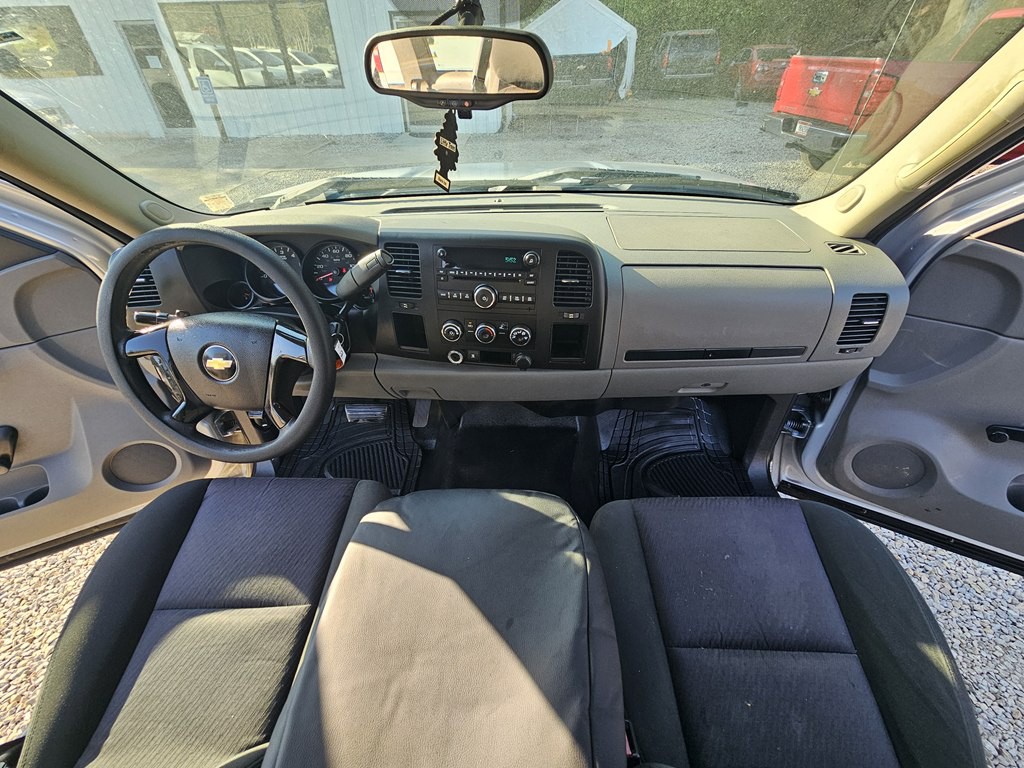 2011 Chevrolet Silverado 1500 Image 21