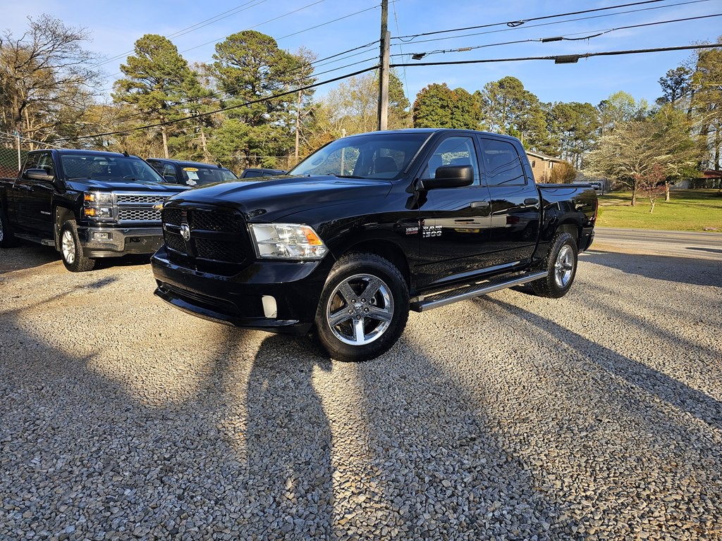 2014 RAM 1500 Image 1