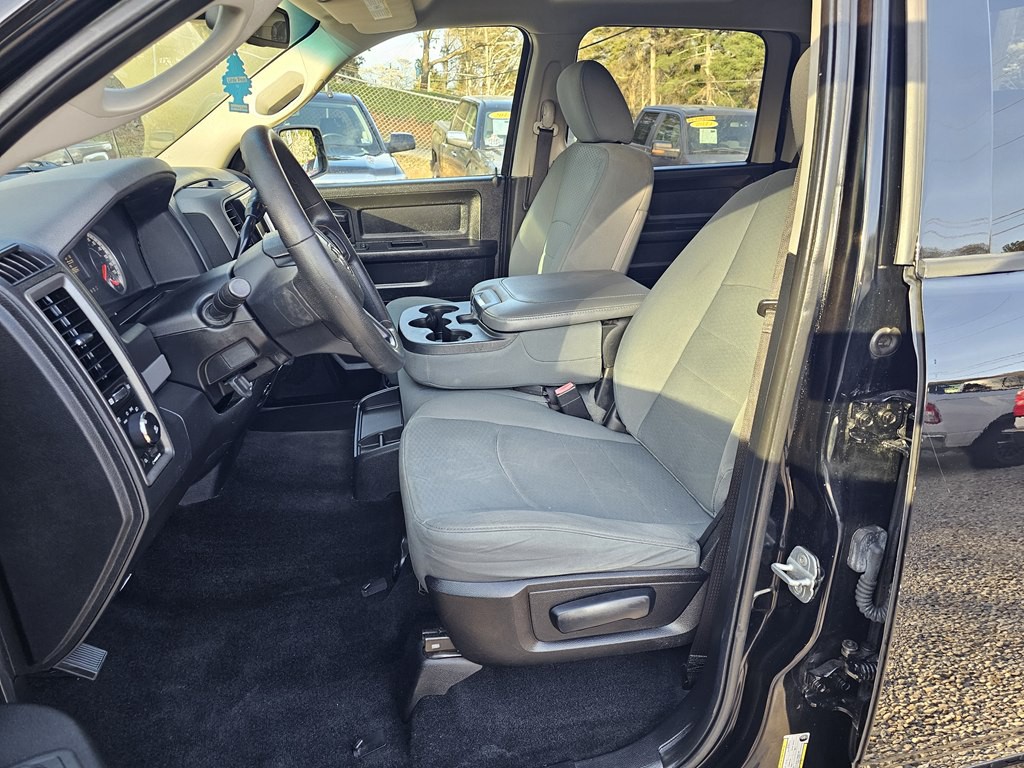 2014 RAM 1500 Image 12