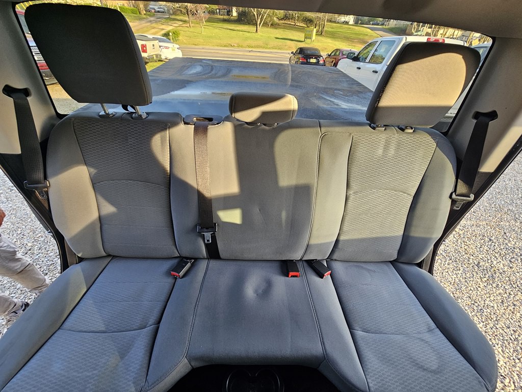 2014 RAM 1500 Image 21