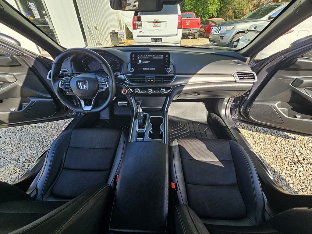 2019 Honda Accord Image 19