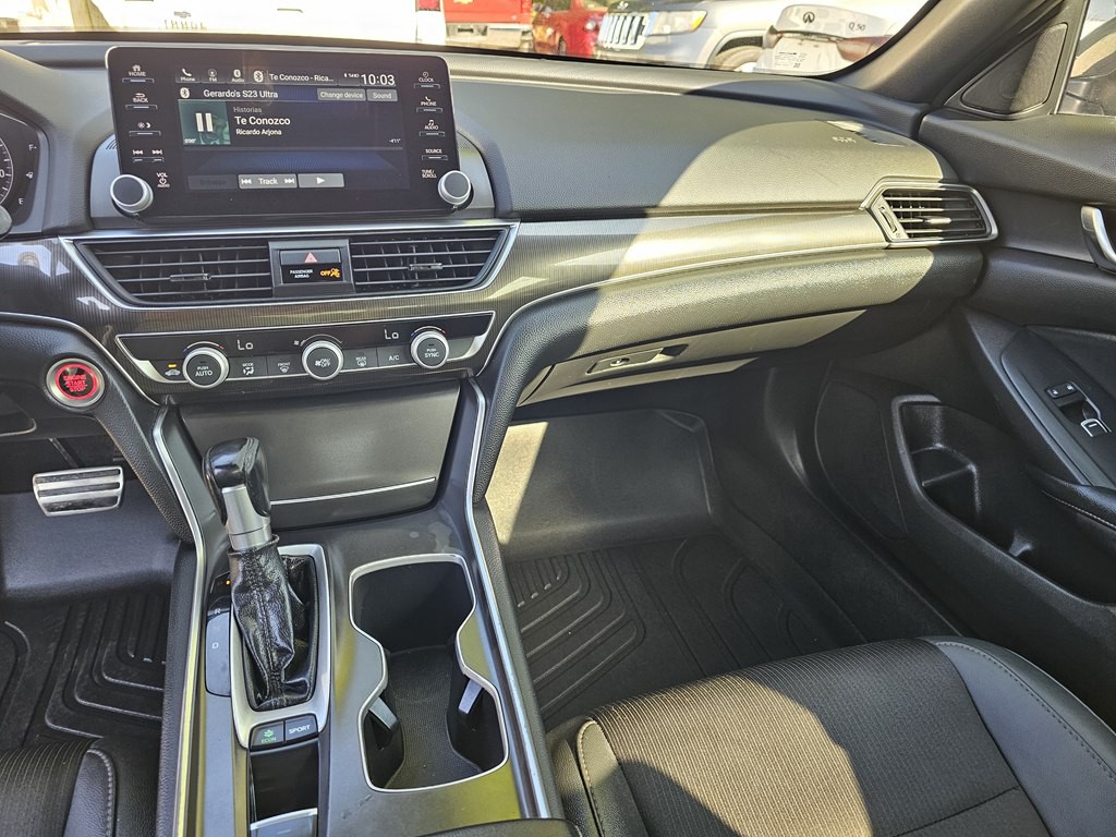 2019 Honda Accord Image 22