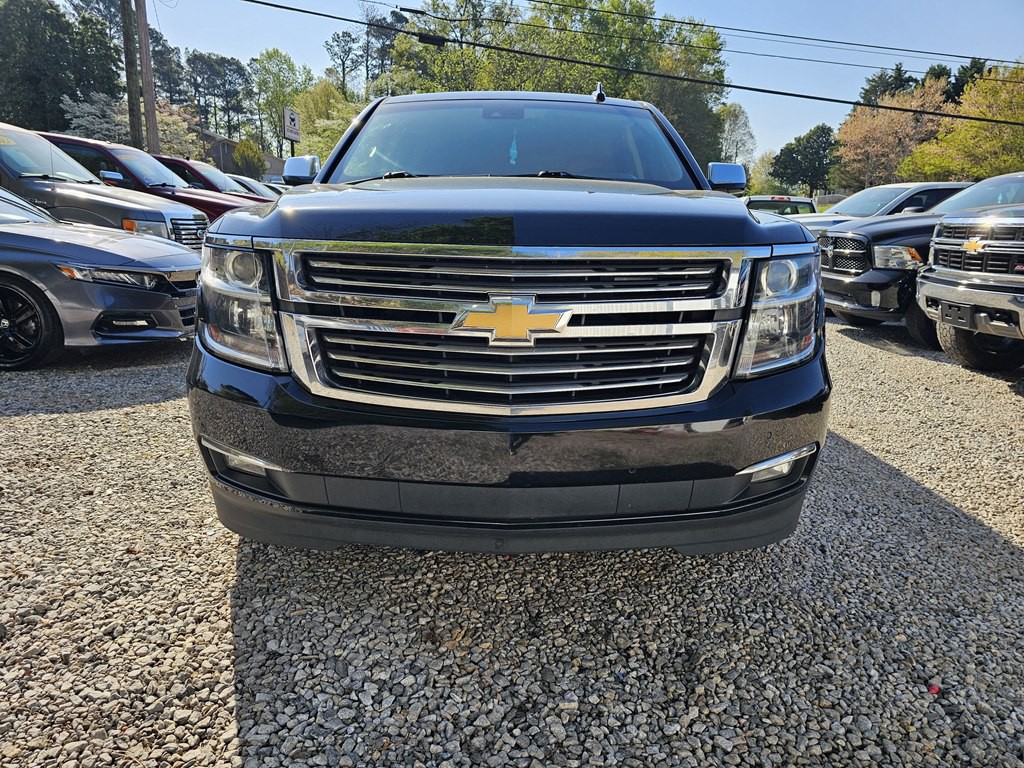 2017 Chevrolet Suburban Image 5
