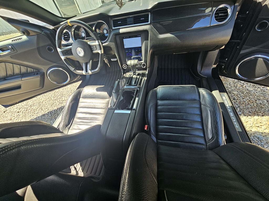 2012 Ford Mustang Image 16