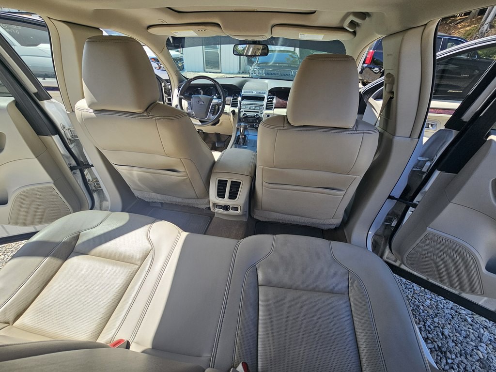 2012 Ford Taurus Image 23