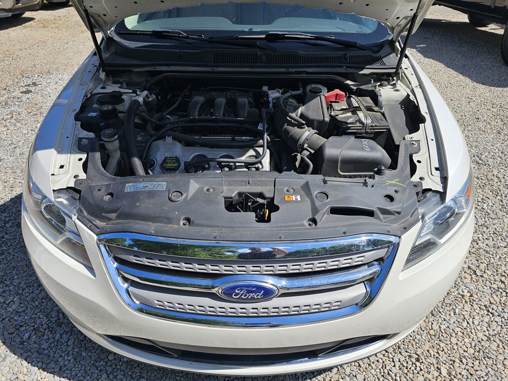 2012 Ford Taurus Image 30