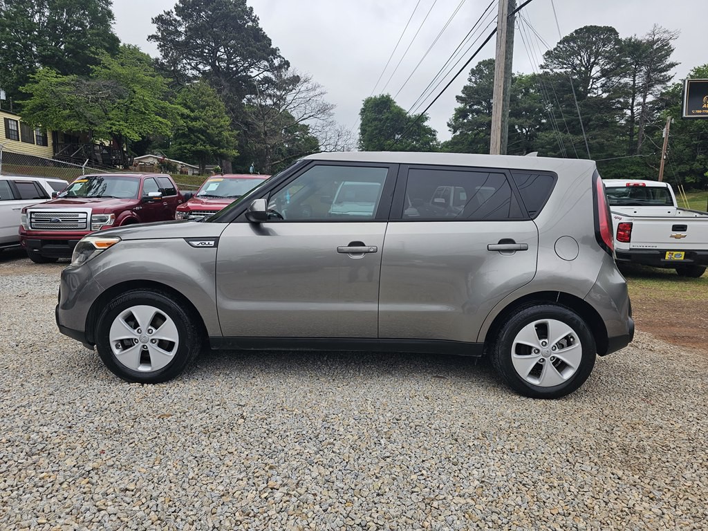 2015 Kia Soul Image 2