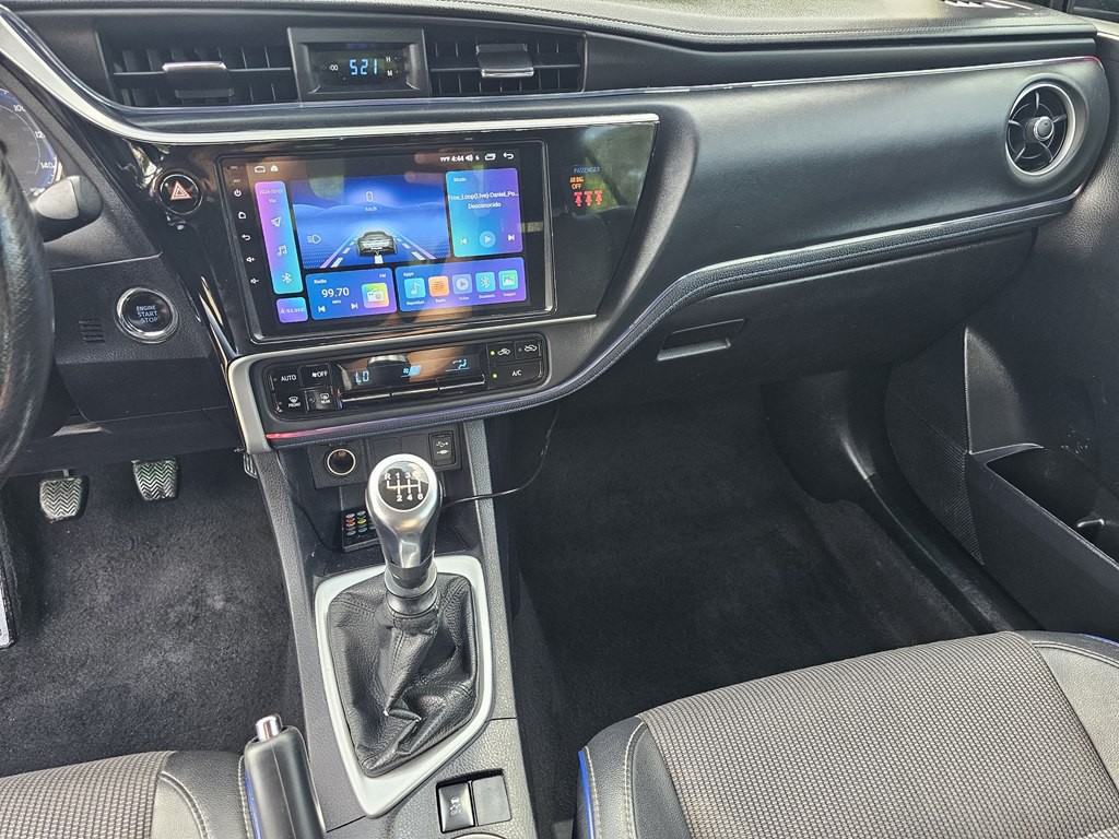 2018 Toyota Corolla Image 23