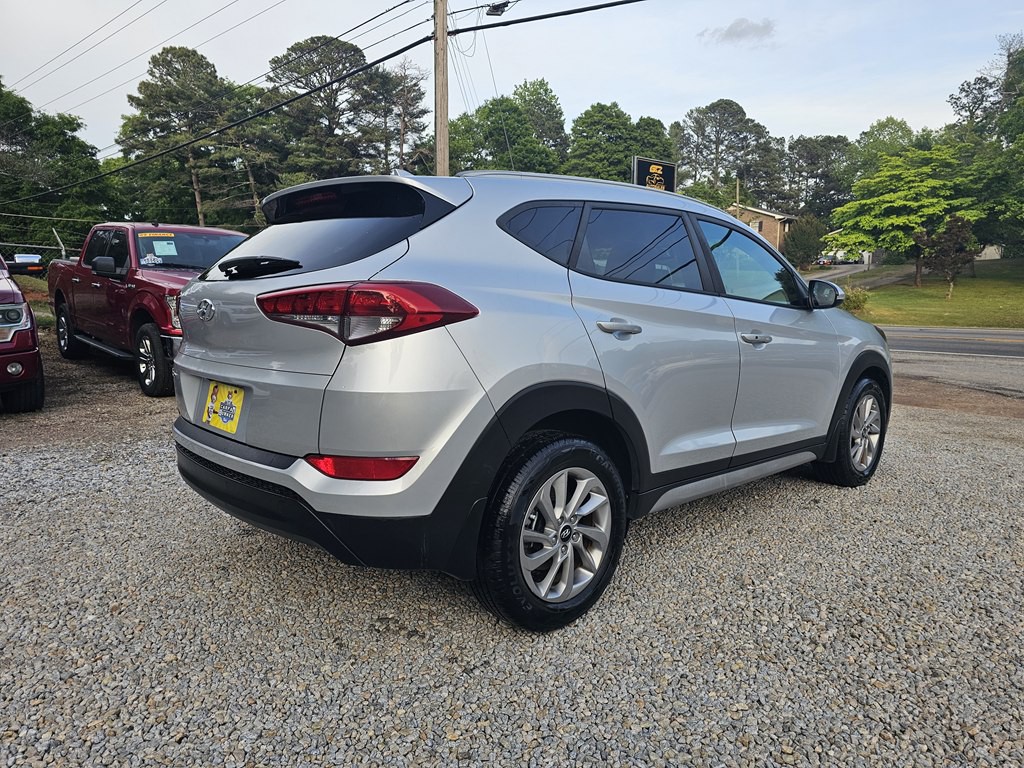 2017 Hyundai Tucson Image 8