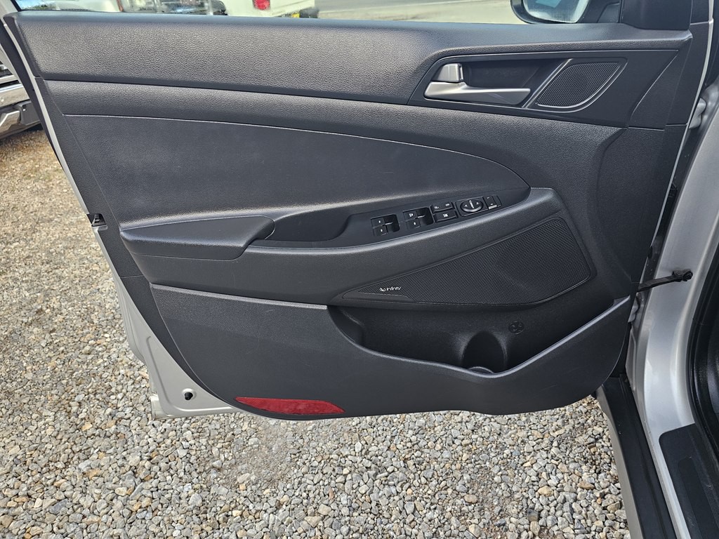 2017 Hyundai Tucson Image 12