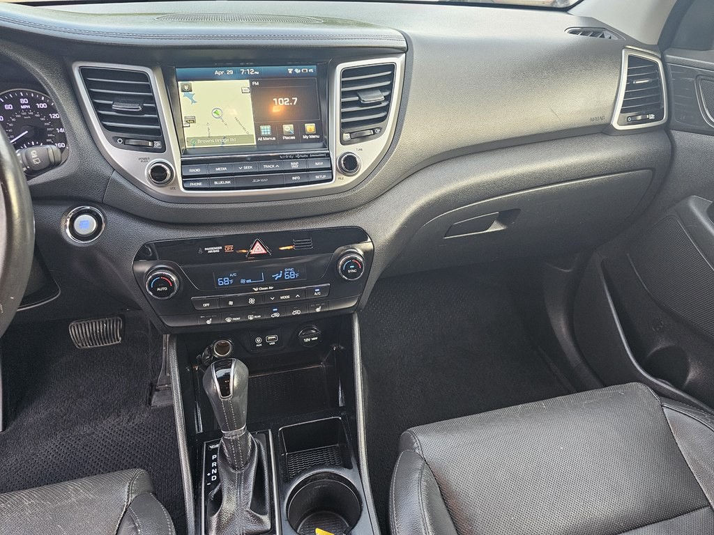 2017 Hyundai Tucson Image 22