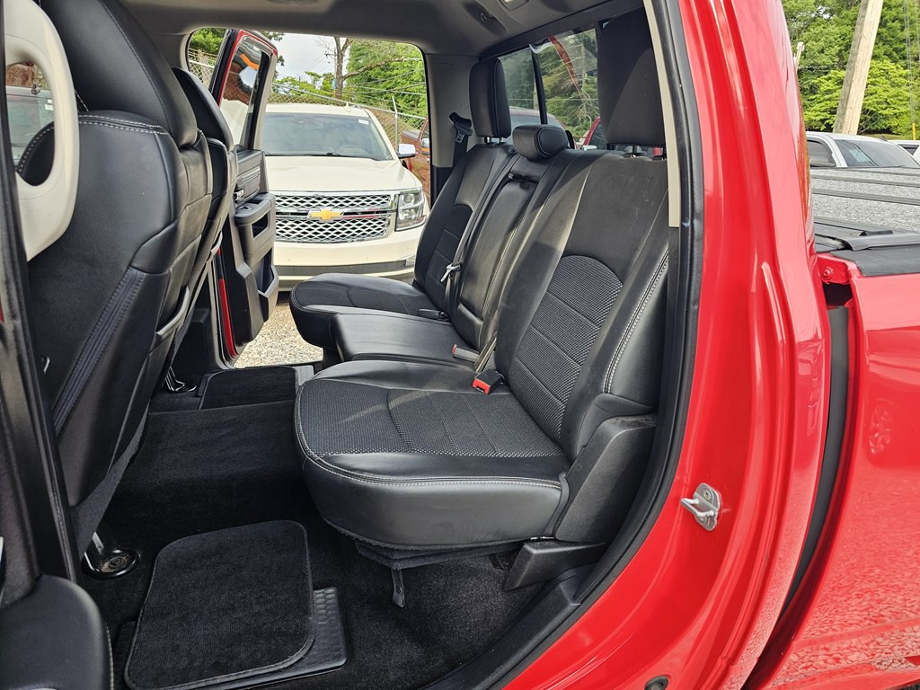 2014 RAM 1500 Image 14