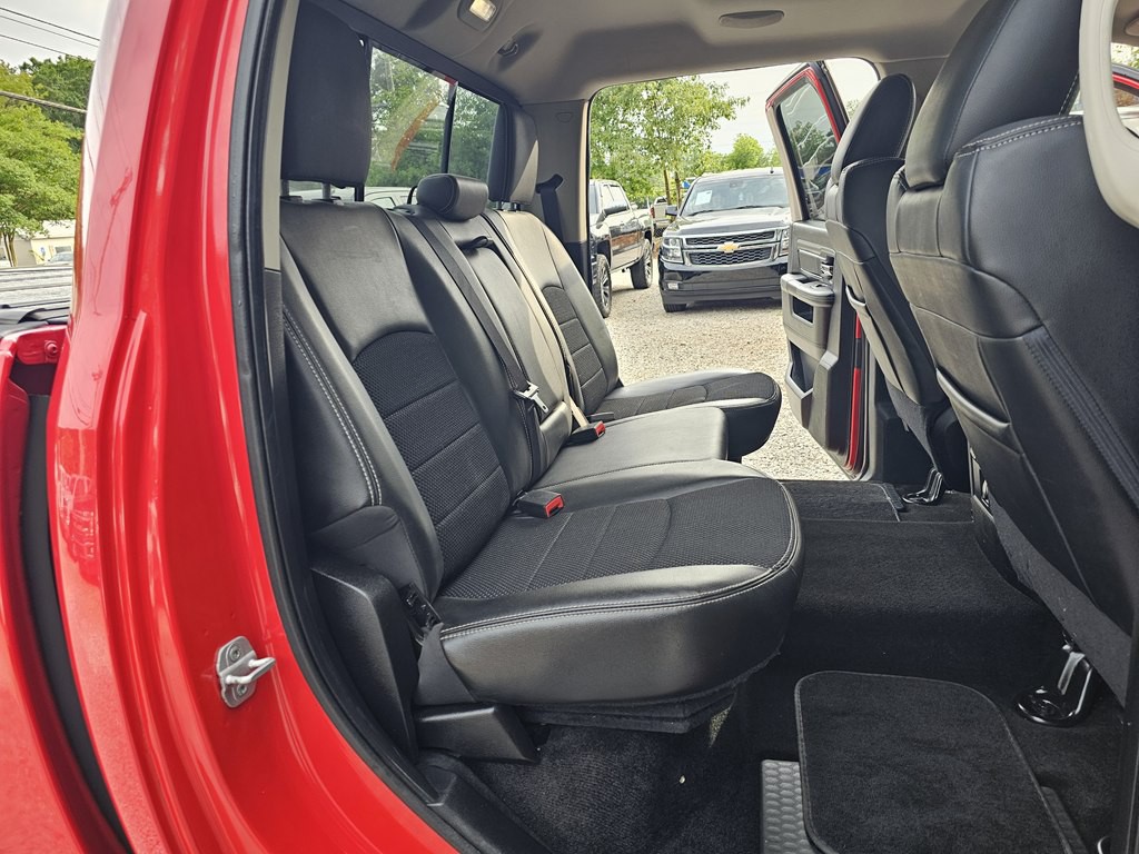 2014 RAM 1500 Image 16