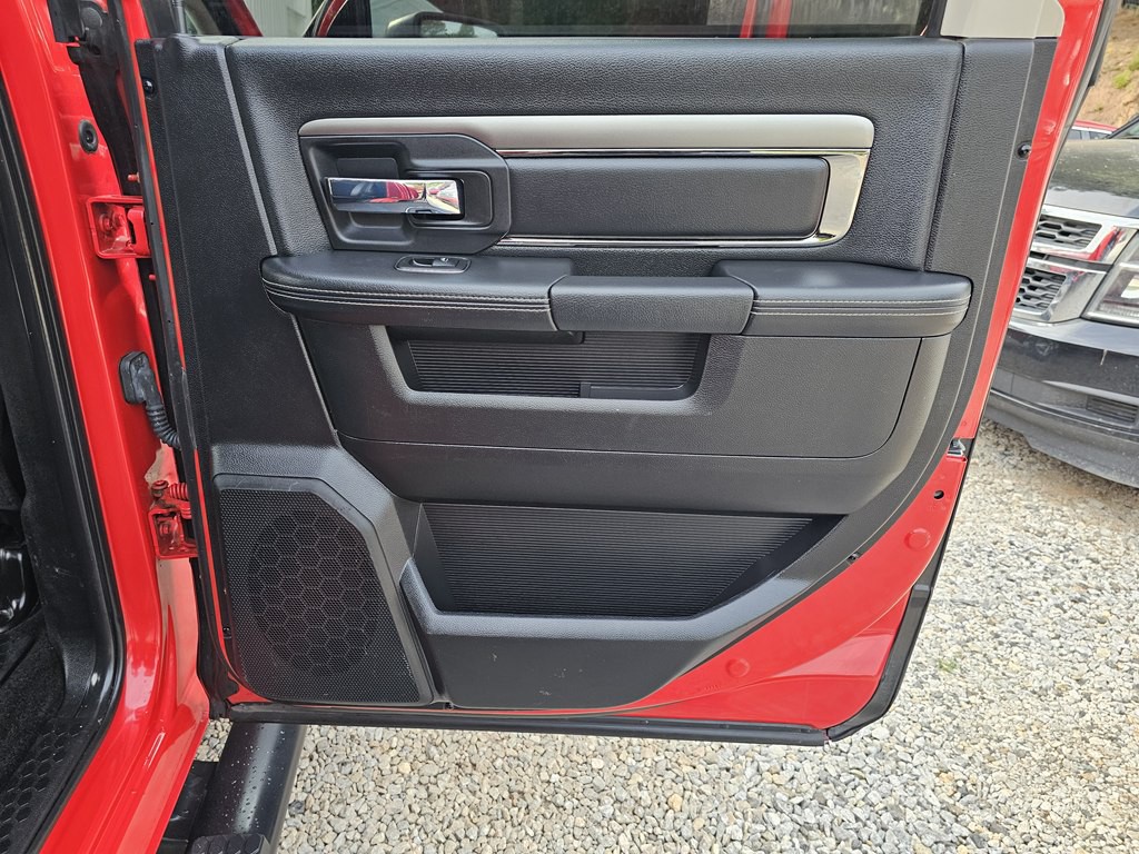 2014 RAM 1500 Image 17