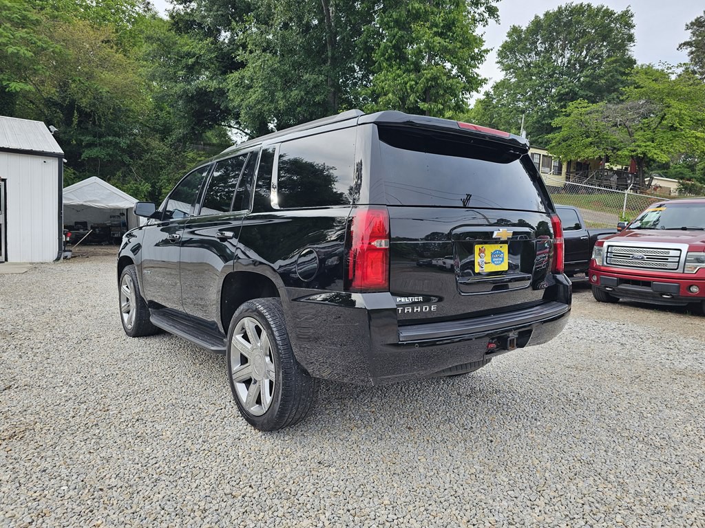 2017 Chevrolet Tahoe Image 3