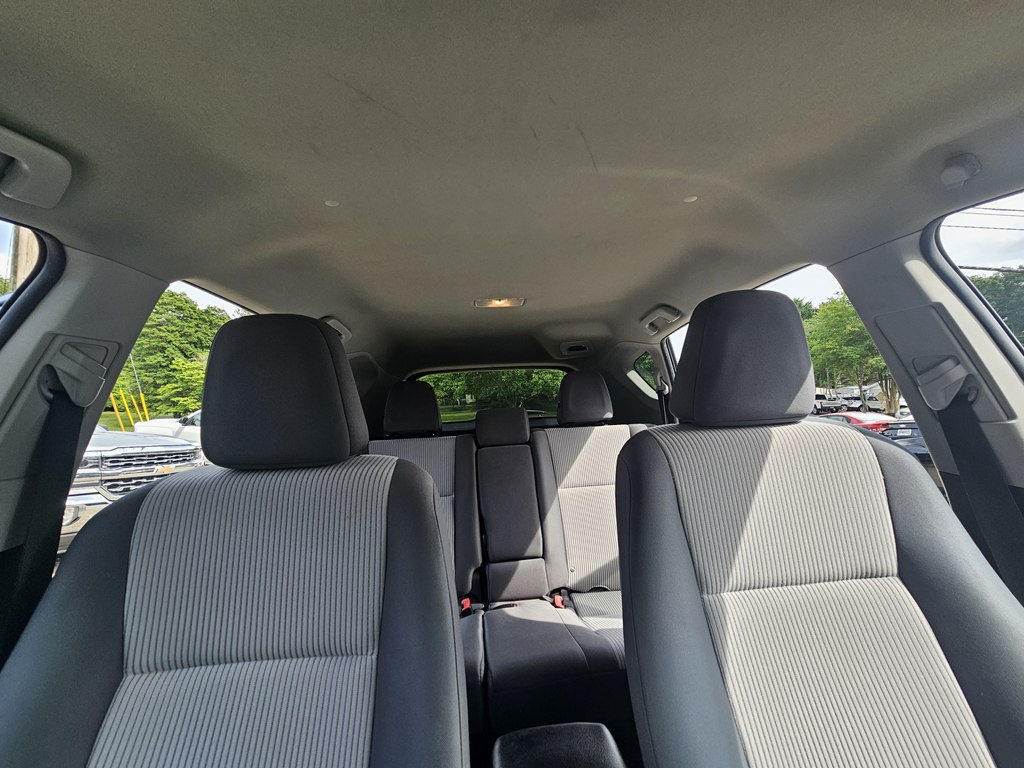 2015 Toyota Rav4 Image 21