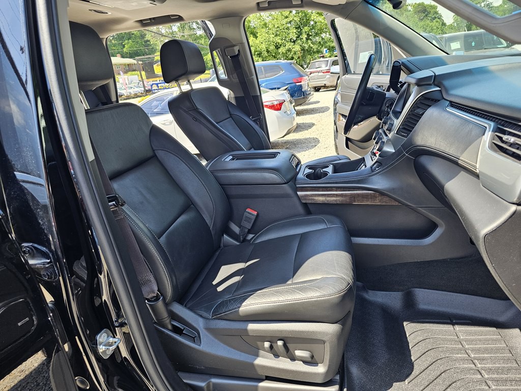 2017 Chevrolet Tahoe Image 18