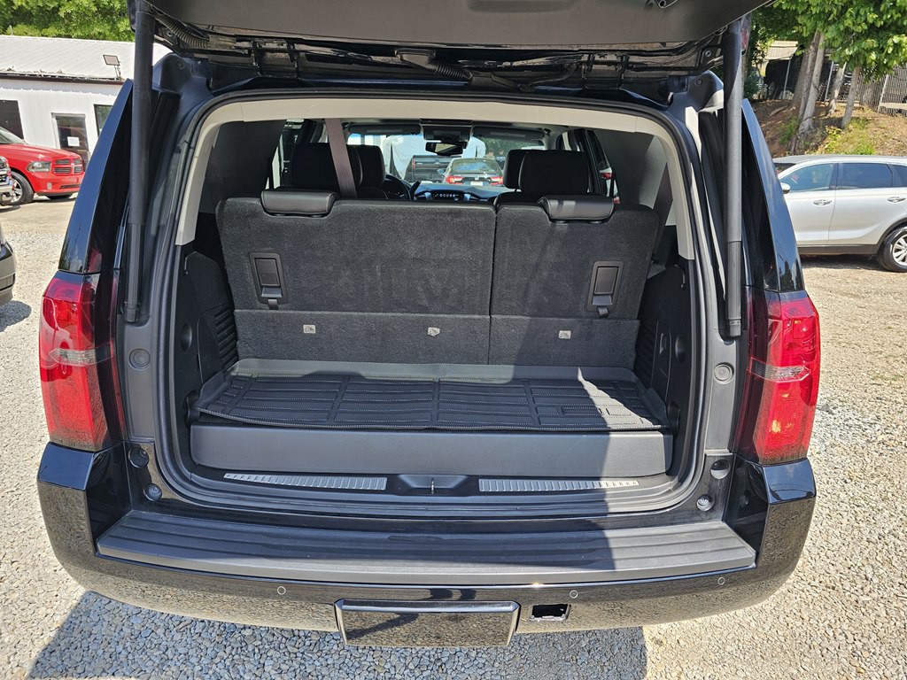 2017 Chevrolet Tahoe Image 29