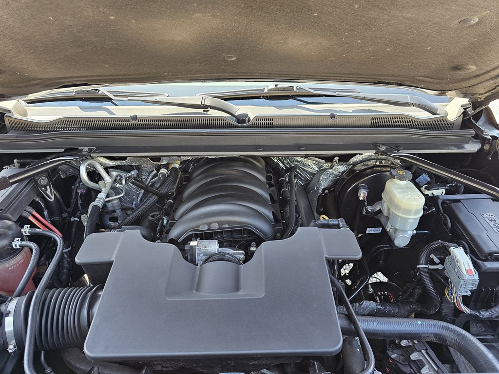 2017 Chevrolet Tahoe Image 32