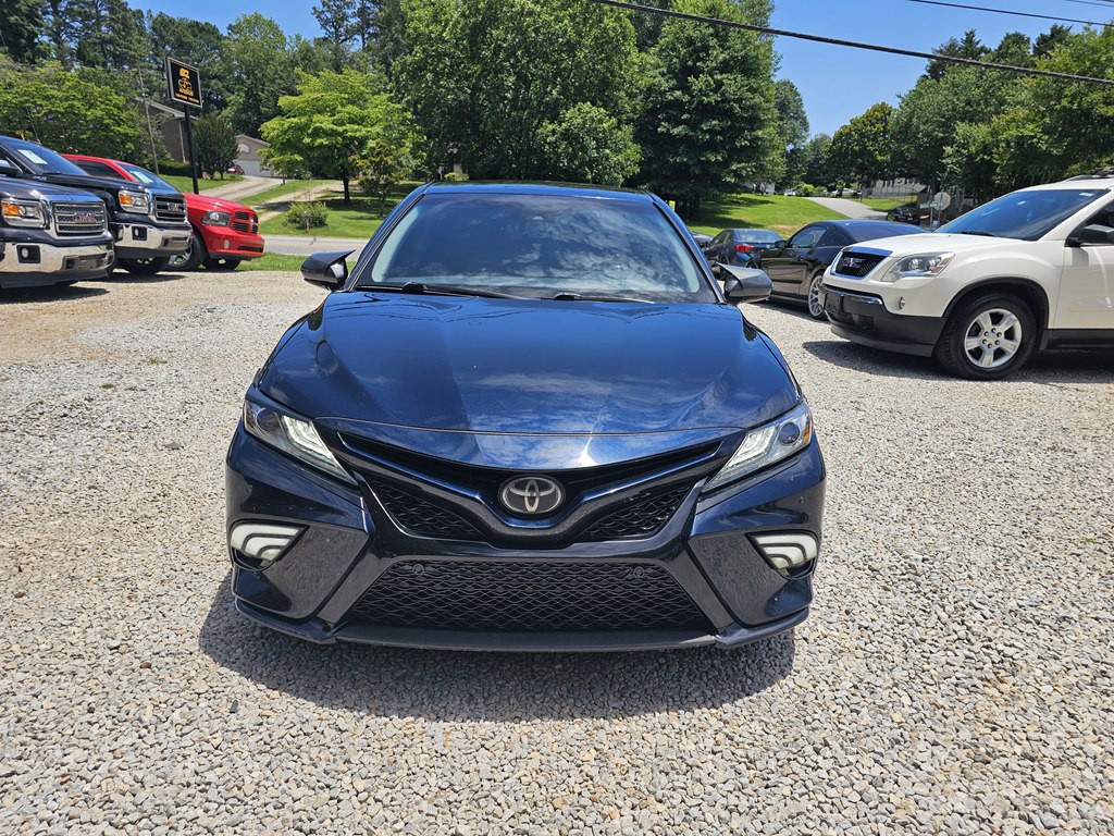 2018 Toyota Camry Image 4