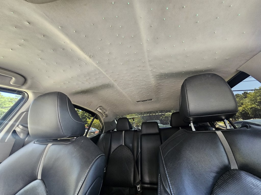 2018 Toyota Camry Image 21