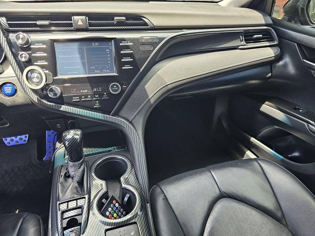2018 Toyota Camry Image 22