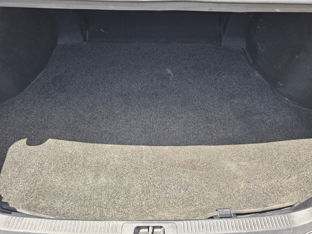 2018 Toyota Camry Image 26