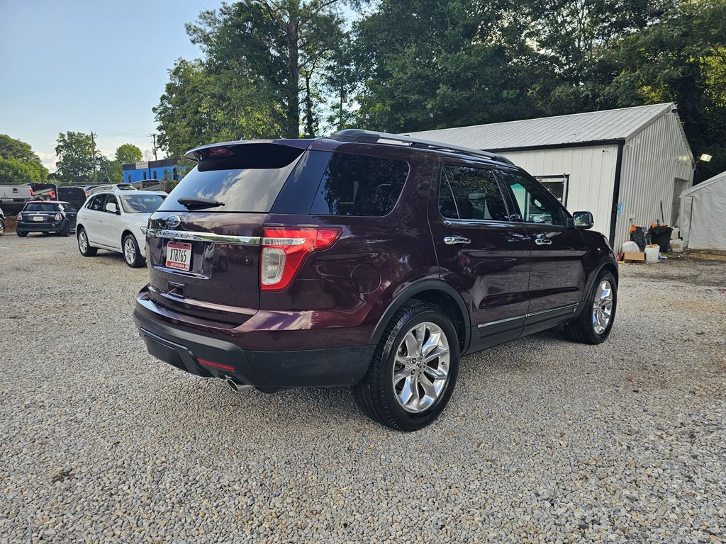 2011 Ford Explorer Image 8