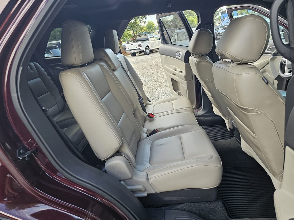 2011 Ford Explorer Image 15