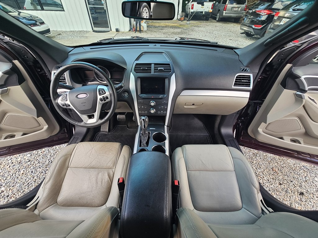 2011 Ford Explorer Image 19