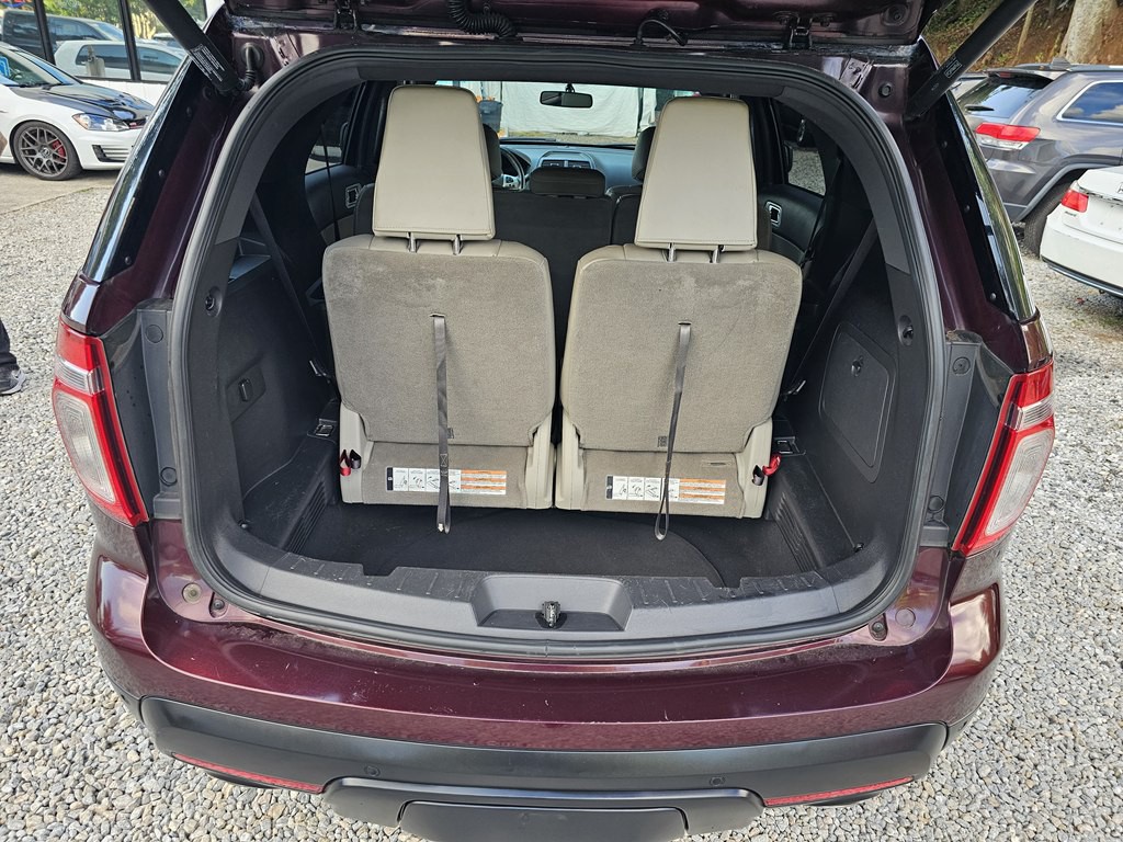 2011 Ford Explorer Image 26