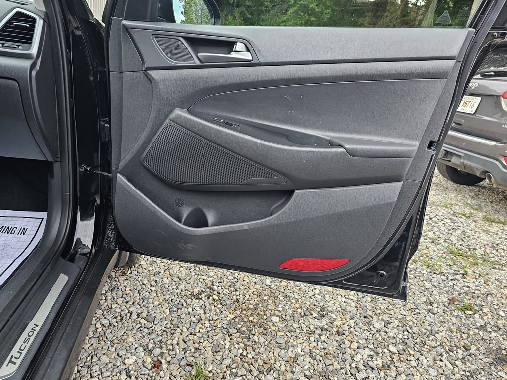 2016 Hyundai Tucson Image 18