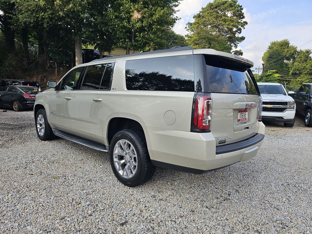 2016 GMC Yukon Image 3