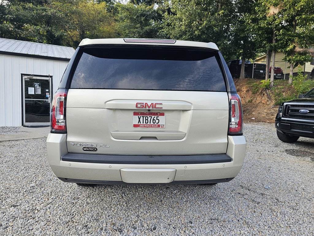 2016 GMC Yukon Image 10