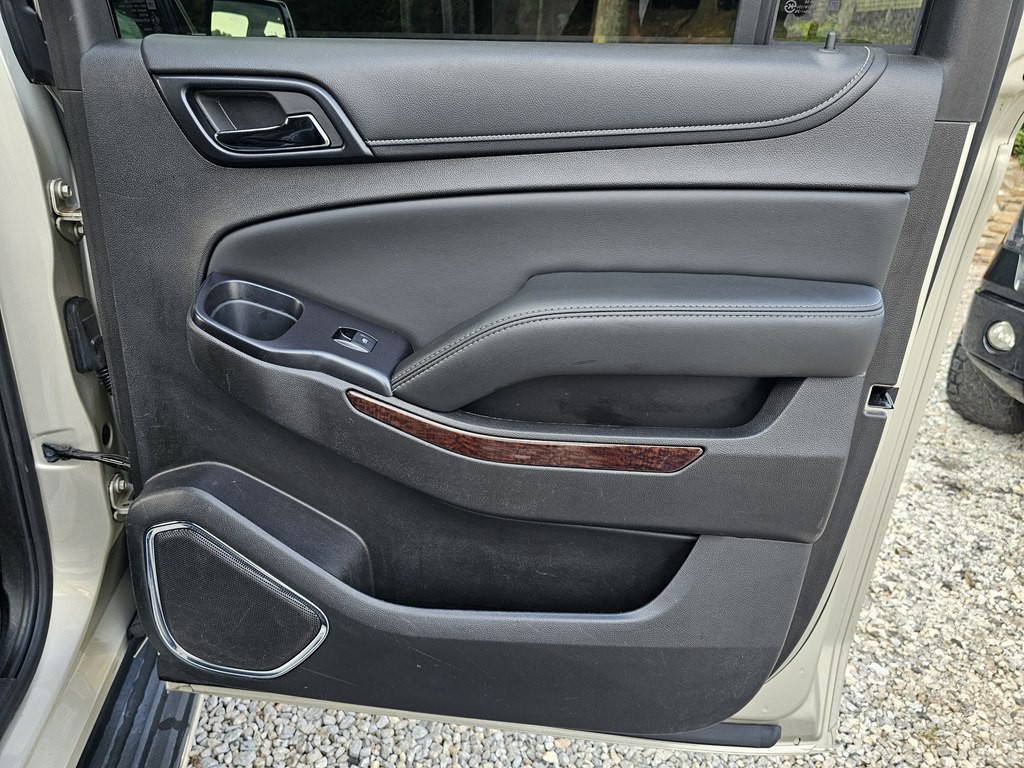 2016 GMC Yukon Image 16
