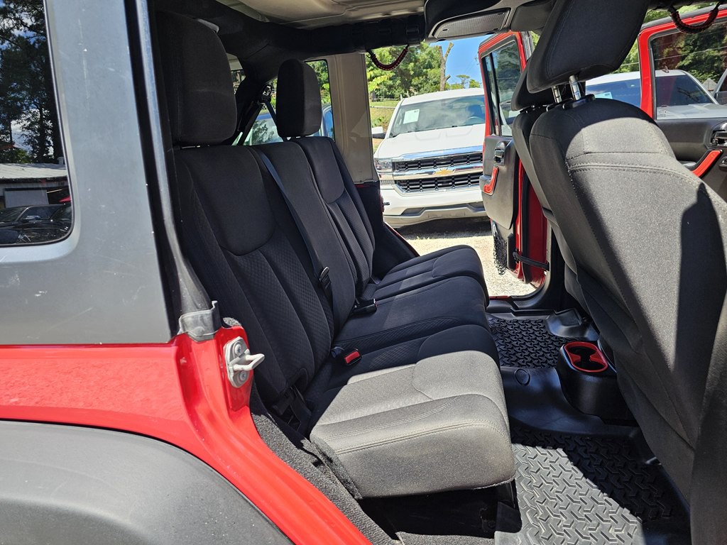 2015 Jeep Wrangler Unlimited Image 15