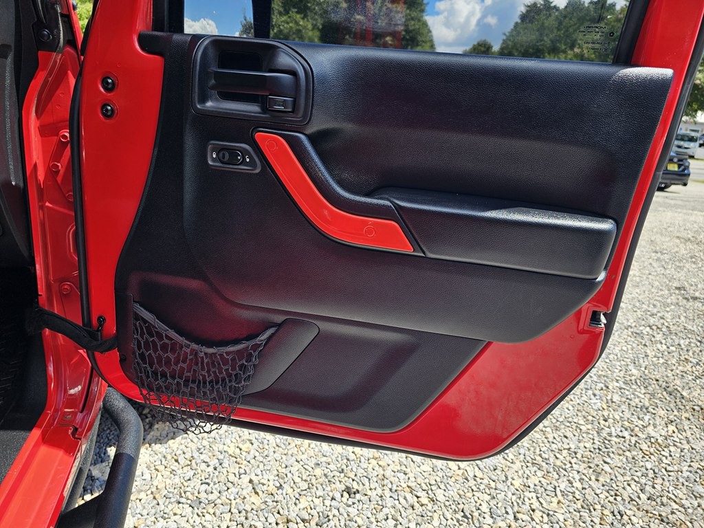 2015 Jeep Wrangler Unlimited Image 18
