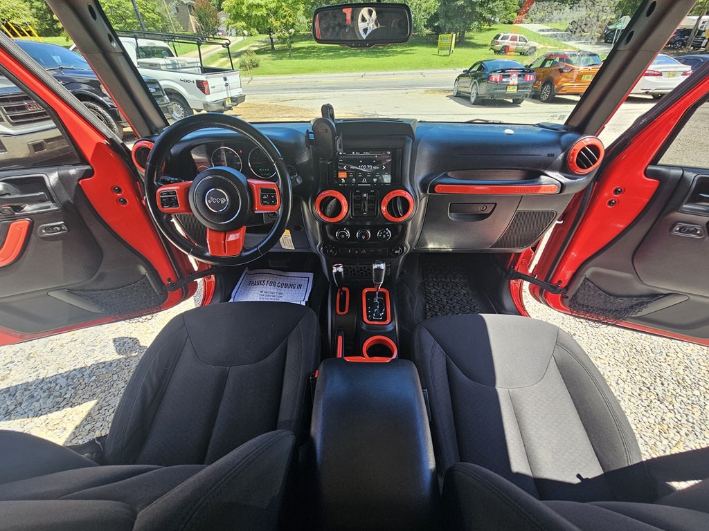 2015 Jeep Wrangler Unlimited Image 19