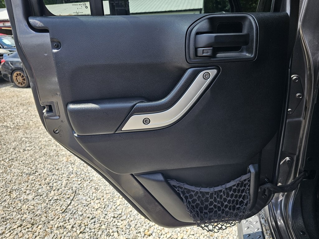 2014 Jeep Wrangler Unlimited Image 14