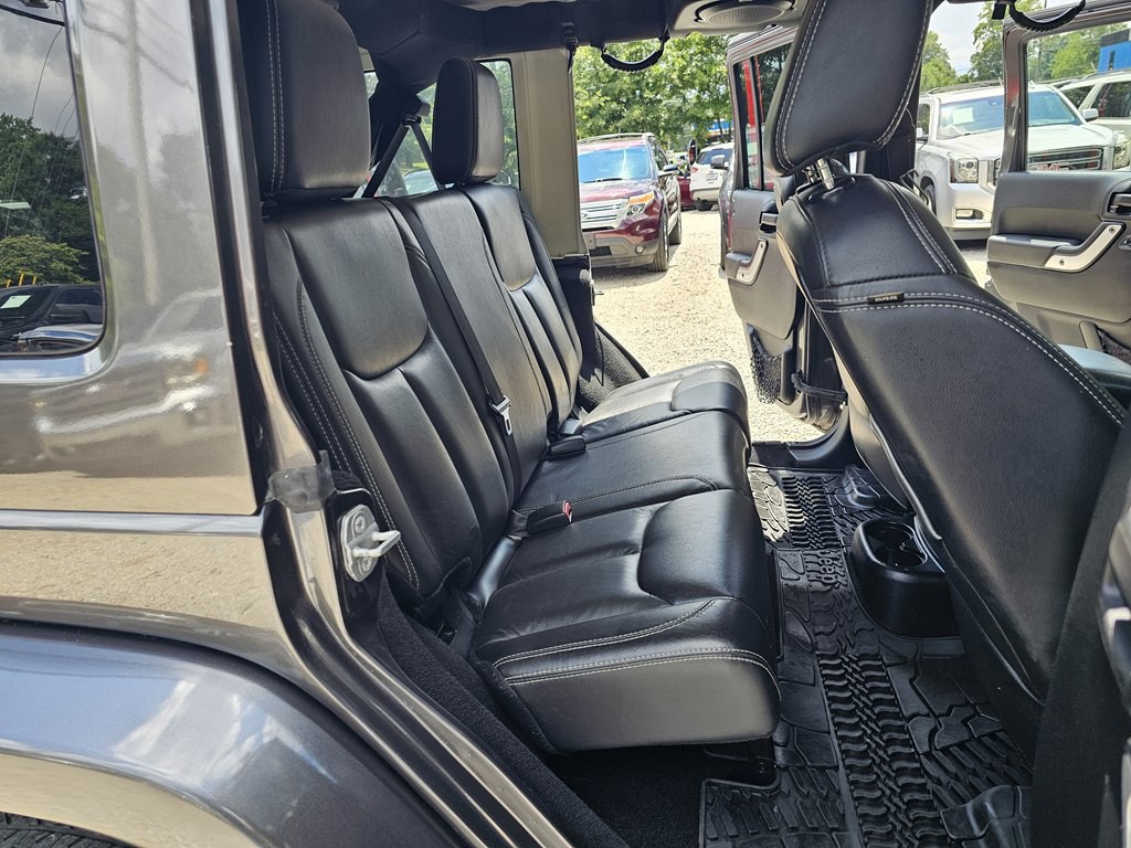 2014 Jeep Wrangler Unlimited Image 15