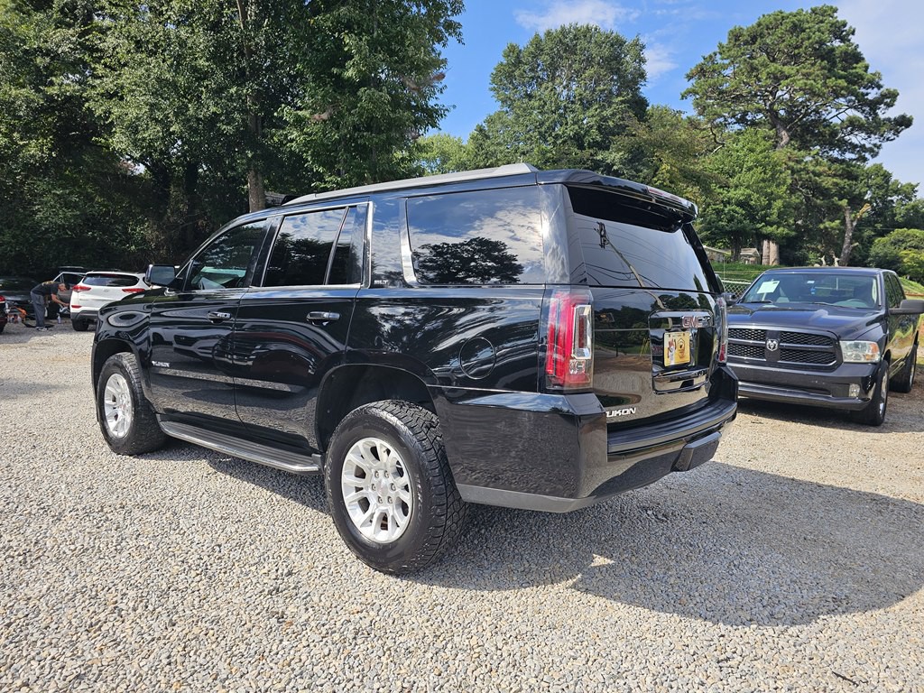 2017 GMC Yukon Image 3